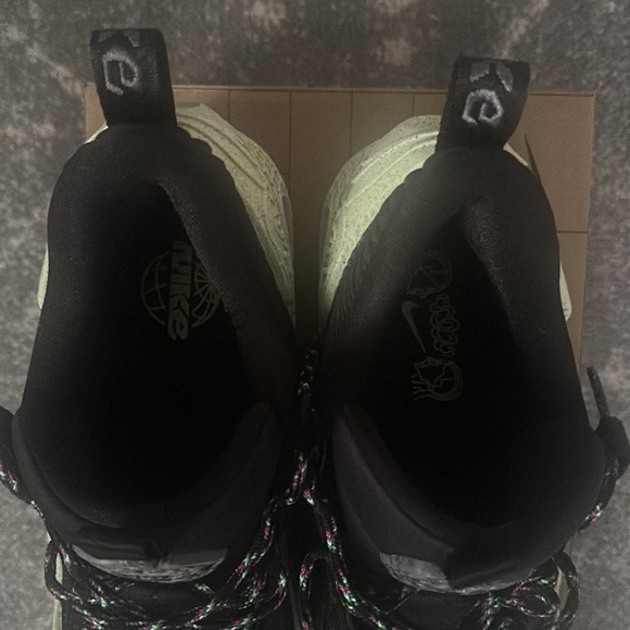 Nike cosmic unity green glow brand new size 13 - Picture 4 of 7